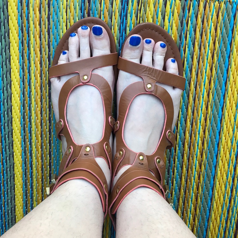 Report Signature Gladiator Sandals